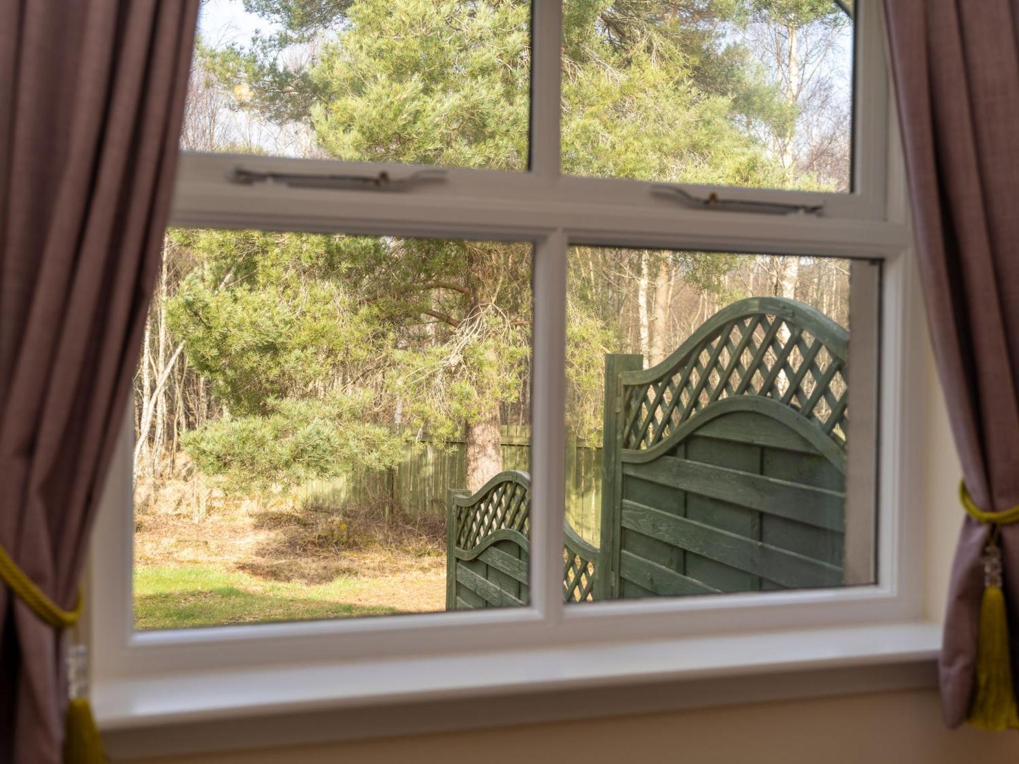 Holiday Home Falcon Lodge By Interhome Aviemore Bagian luar foto