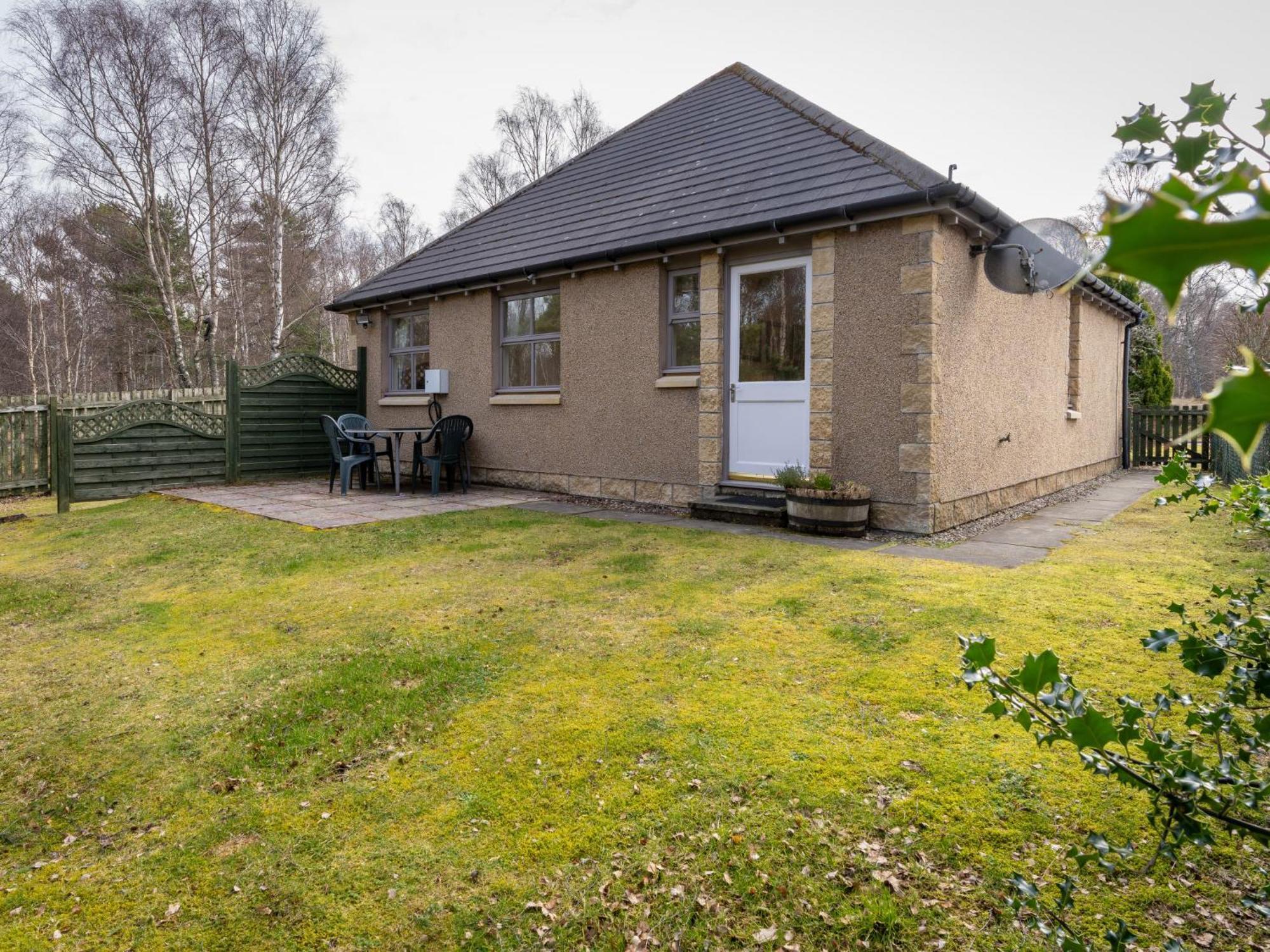 Holiday Home Falcon Lodge By Interhome Aviemore Bagian luar foto